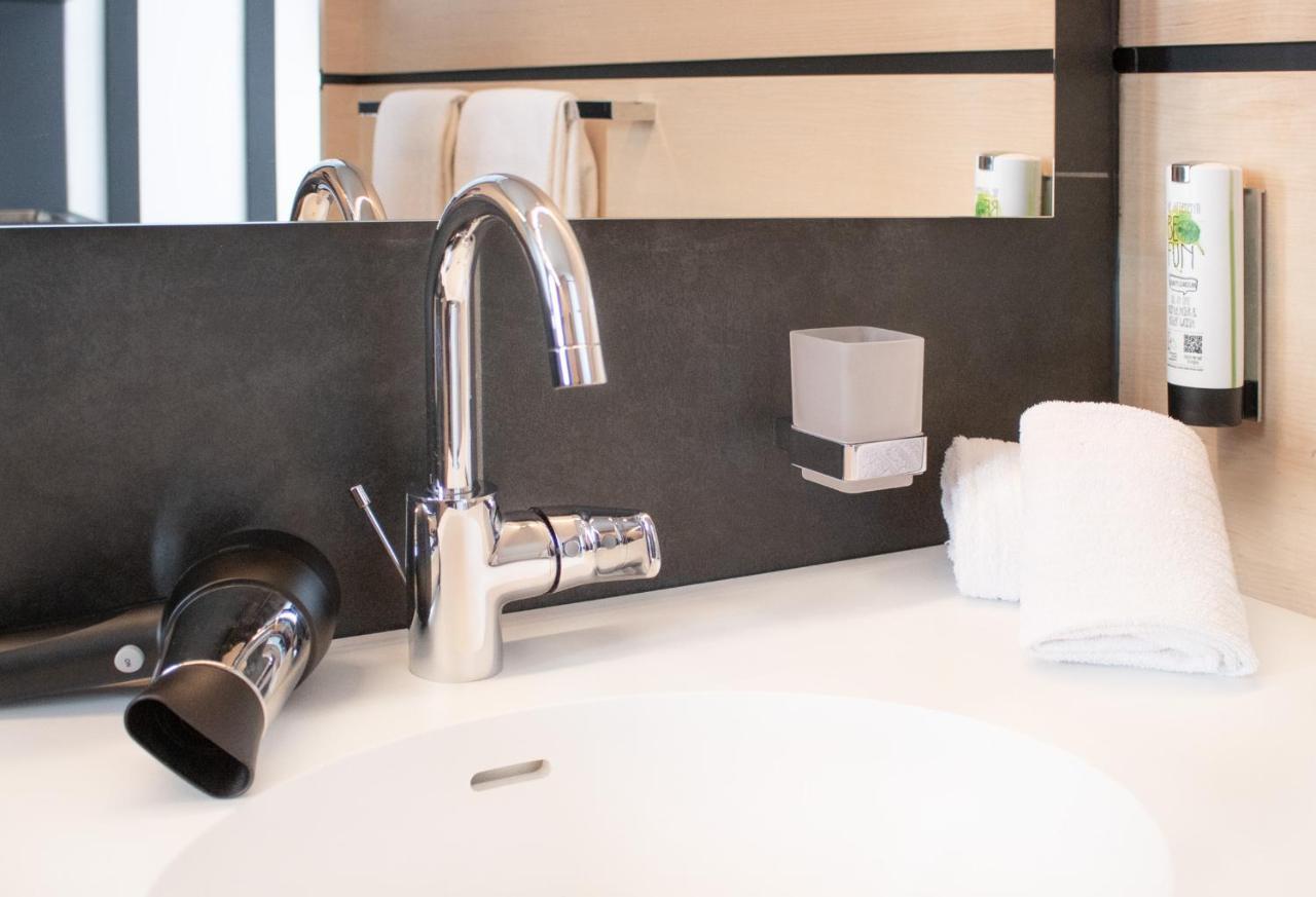 Ru Hotel By Wmm Hotels Rudolstadt Buitenkant foto