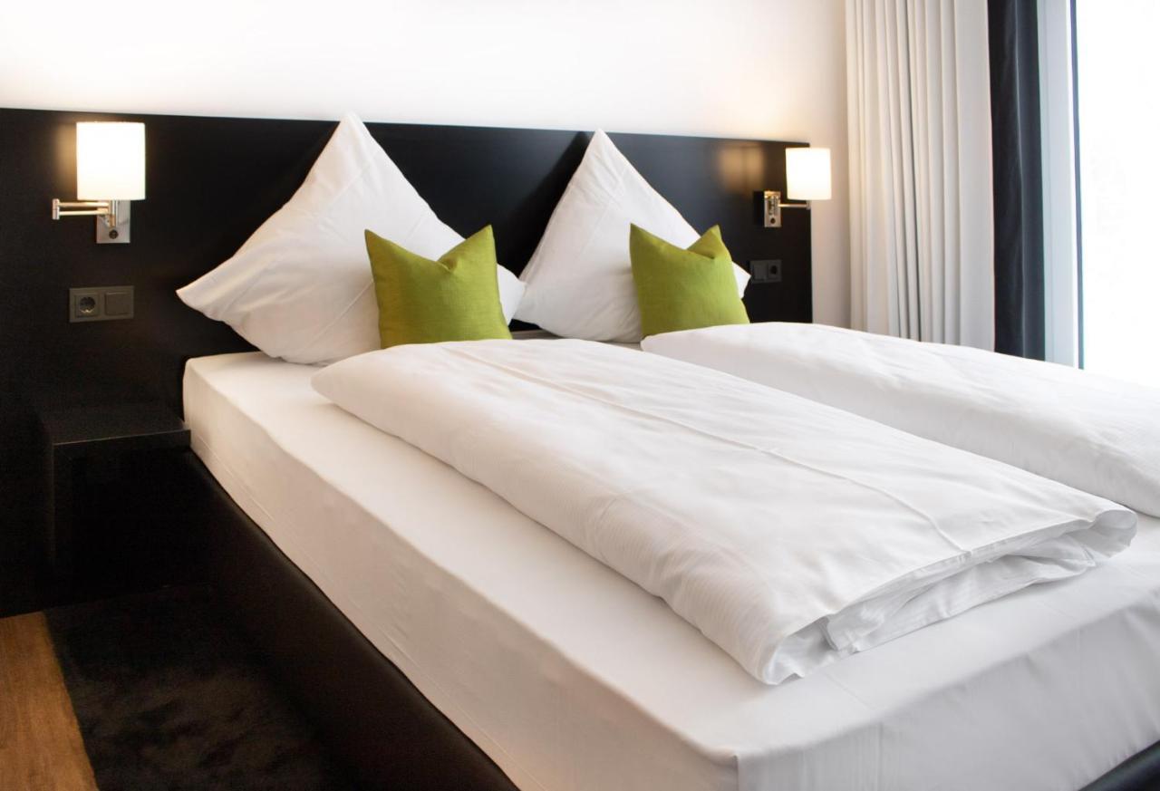 Ru Hotel By Wmm Hotels Rudolstadt Buitenkant foto